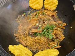 -70後铁锅炖(坡博总店)