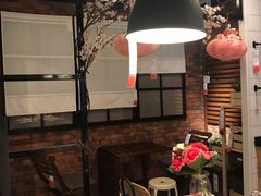 -香山湖家家宴(中山陵店)