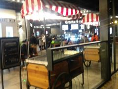 -CGV影城(滨江天街IMAX店)