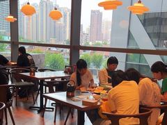 -潮界(凯德晶萃店)