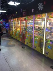 -嗨翻Hi-Fun竞技主题乐园·蹦床团建生日聚会(五棵松华熙店)