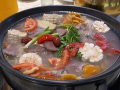 -九寨沟特色牦牛肉汤锅