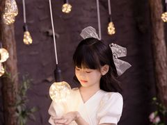 -经典婚纱摄影美学馆·私人定制