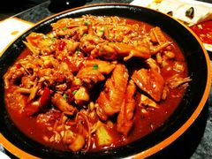 -胖哥俩肉蟹煲(长沙高铁吾悦广场店)