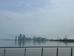 -万绿园