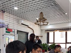 大堂-八两八金·莱芜特色炒鸡(市南漳浦路店)