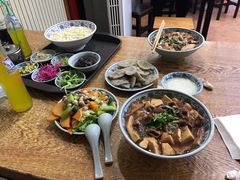 老北京炸灌肠-门框胡同百年卤煮(新街口店)