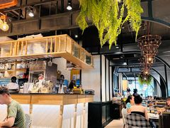 -KUB KAO' KUB PLA(Central World Plaza)
