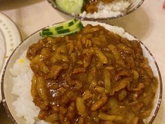 卤肉饭-吉事利茶餐厅