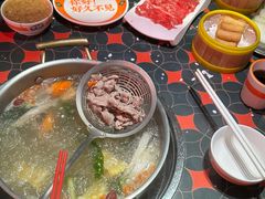 -南城十里潮汕鲜牛火锅·鲜虾生滚粥(融汇老商埠店)