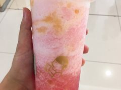 芝芝桃桃去芝芝-喜茶(东莞汇一城店)