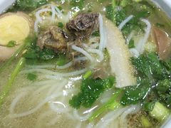 -全家福米线