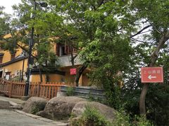 -灵岩山风景区
