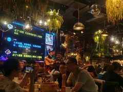 -胡桃里音乐酒馆(环亚凯瑟琳广场店)