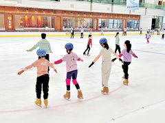 -冰纷万象滑冰场(深圳万象城店)
