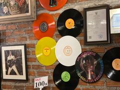 -席娜卡琳火车铁道夜市