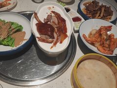 -三人行骨头王火锅(长寿店)
