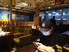 大堂-三个大叔烤羊肉串·炭炉砂锅菜(西三旗店)