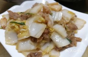 Pork Lard Crumbs Stir-fried with Chinese Cabbage