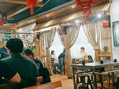 大堂-老庭院烤羊腿(十年青岛总店)