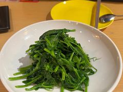 -渝信川菜 · 川味家常菜(财富购物中心店)