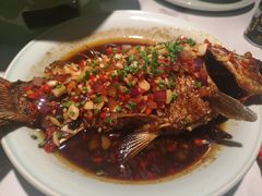 -费大厨辣椒炒肉(高铁吾悦广场店)