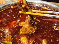 -肖肖酸萝卜鱼火锅(总店)