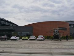 -上海滴水湖皇冠假日酒店