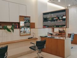 -MARTIN'S BARBER SHOP男士理发馆