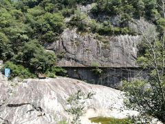 -燕子河大峡谷天坑仙境