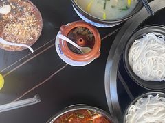 -桥香园云南过桥米线(红龙井店)