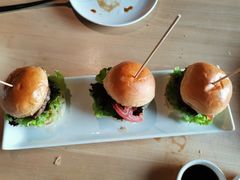 -LENBACH兰巴赫西餐啤酒坊(大连东港店)