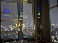 -唐拉雅秀酒店-西锦汇空中BBQ·思创餐厅