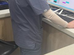-佩兹宠物医院肿瘤专科·眼科·牙科(黄浦店)