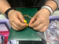 -亨吉利世界名表中心(汇金百货店)