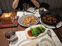 -港丽餐厅(正大店)