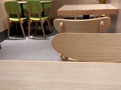 用餐区-德克士(香港街店)