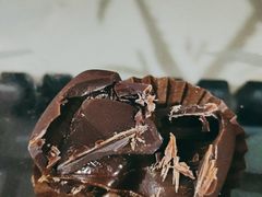 黑巧流心心型巧克力-Laderach 莱德拉(上海环贸iapm店)