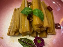 明湖椒麻脆莲藕-鹊华居·地道鲁菜·海鲜·融合味(大明湖店)