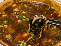 -乐山第一家临江鳝丝(茶坊路店)