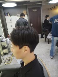 -藤野造型烫发染发