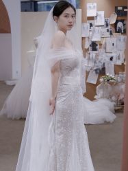 -派丽莫Pellimo原创设计婚纱品牌