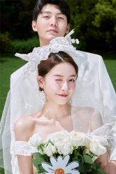 -易摄影婚纱摄影工作室