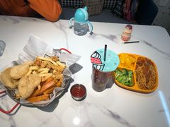 -萨卡屋亲子乐园·餐厅(龙山万物工场店)