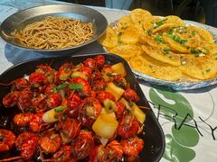 -巴厘龙虾·榜首油焖大虾(音乐学院·沿江酒馆店)