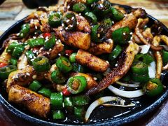 铁板鱿鱼-八张桌子(老店)