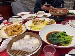 -侬佳蒸菜馆(听潮店)
