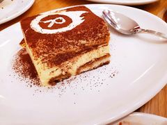 -城市大道红炉披萨烘焙坊