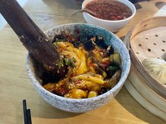 -小六汤包(亚欧店)