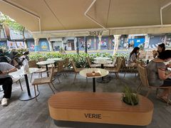 -VERIE BAKEHOUSE